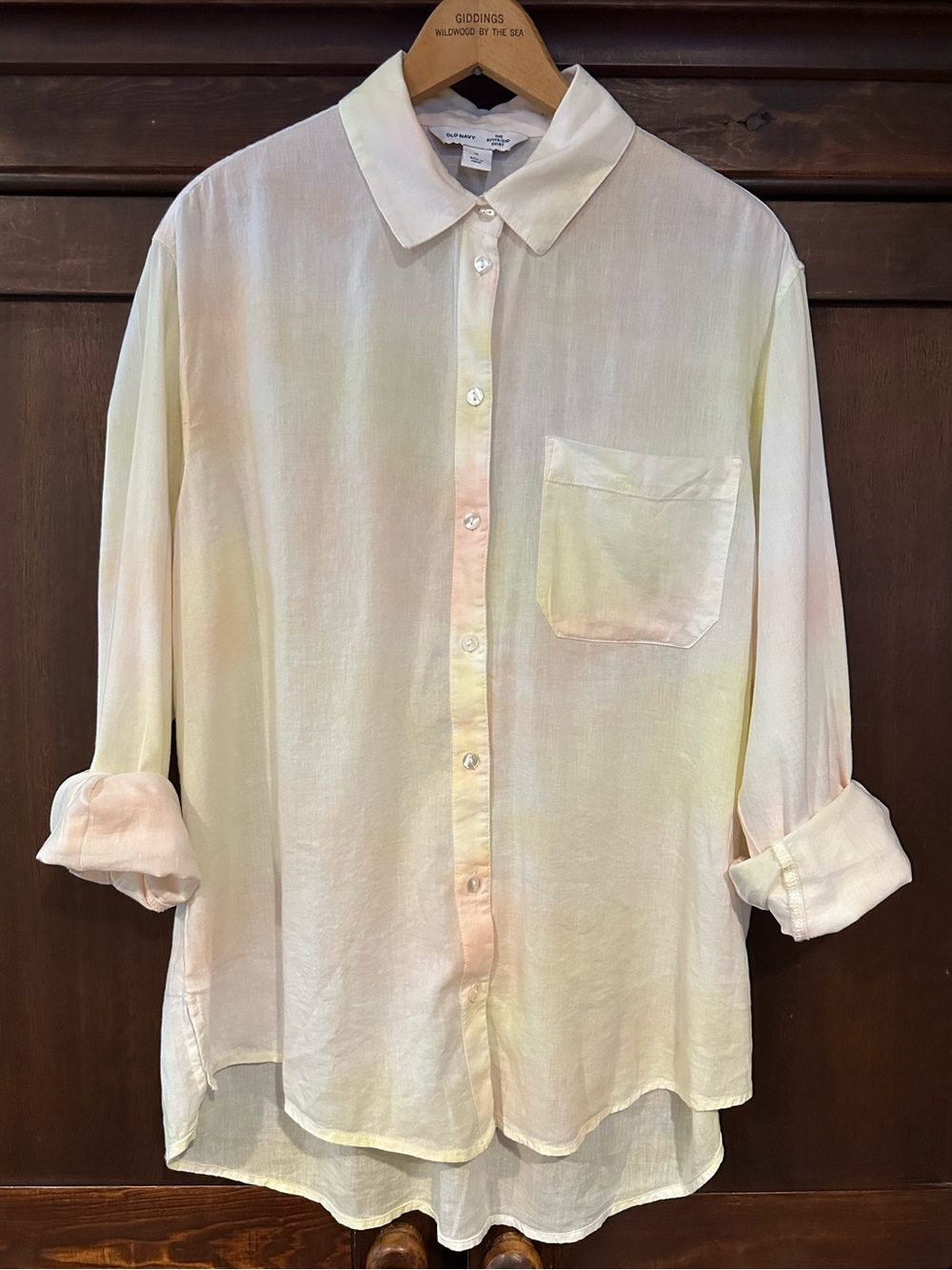 Old Navy • women’s lightly tie-dyed patterned button down shirt